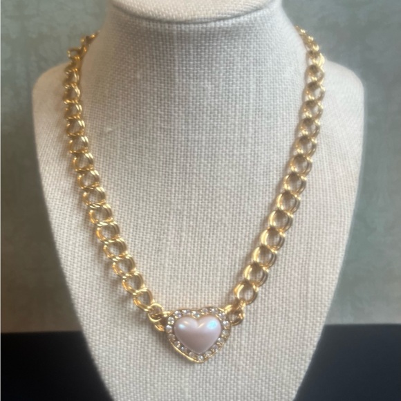 Avon Double Link Necklace/ Faux Pearl Heart with Rhinestones Pendant - Picture 3 of 3